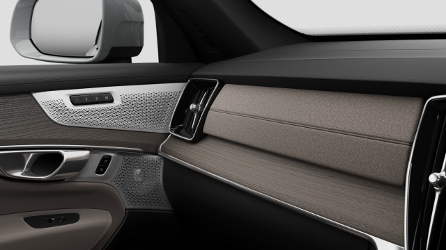 Volvo XC90 T8 | 310 + 145 hp/228 + 107 kW