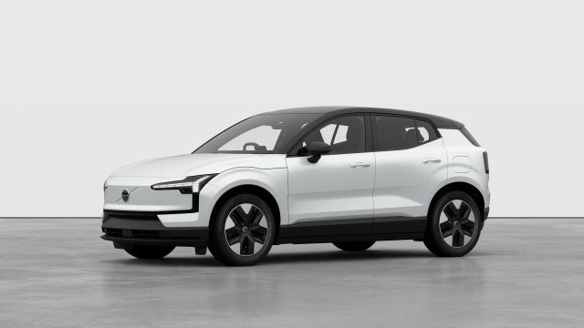 Volvo Ex30 Single Motor | 272 hp/200 kW SUV Electric Crystal White