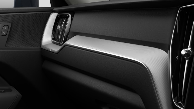 Volvo XC60 B5 | 250 + 14 hp/184 + 10 kW