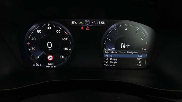2021 Volvo XC40 1.5 T3 Momentum Manual
