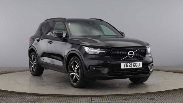 Volvo XC40 1.5 T3 R-Design Manual 4x4 vehicle Petrol Onyx Black