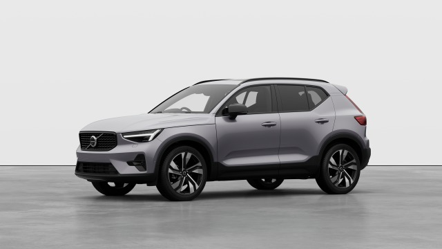 Volvo XC40 B4 | 197 + 14 hp/145 + 10 kW SUV Petrol Aurora Silver
