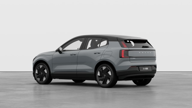 Volvo Ex30 Single Motor Extended Range | 272 hp/200 kW