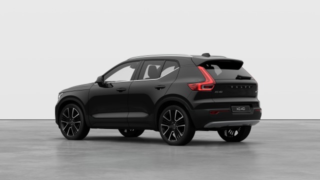 Volvo XC40 B3 | 163 + 14 hp/120 + 10 kW
