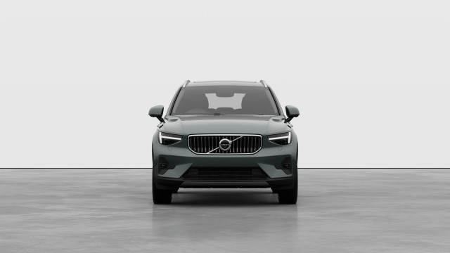 Volvo XC40 B3 | 163 + 14 hp/120 + 10 kW