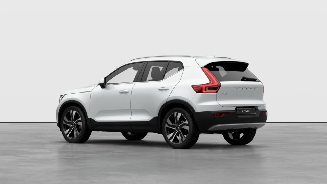 Volvo XC40 B3 | 163 + 14 hp/120 + 10 kW