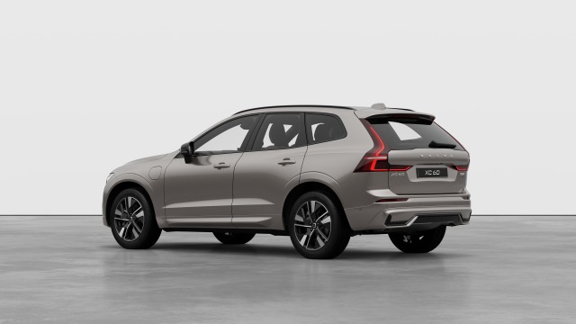 Volvo XC60 T6 | 253 + 145 hp/186 + 107 kW