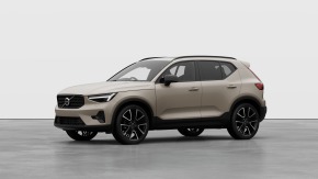 VOLVO XC40   at Volvo Cars Poole Poole