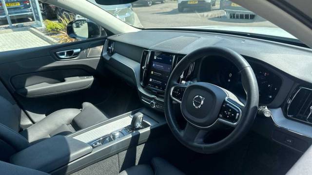 2024 Volvo XC60 2.0 B5 AWD Mild hybrid Petrol Plus Dark