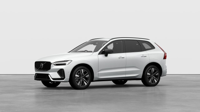 Volvo XC60 B5 | 250 + 14 hp/184 + 10 kW SUV Petrol Crystal White