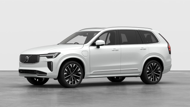 Volvo XC90 T8 | 310 + 145 hp/228 + 107 kW SUV Hybrid Crystal White