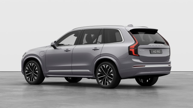 Volvo XC90 T8 | 310 + 145 hp/228 + 107 kW