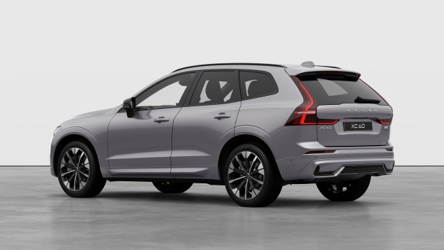 Volvo XC60 B5 | 250 + 14 hp/184 + 10 kW