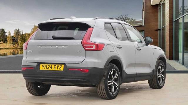 2024 Volvo XC40 2.0 B3 Mild hybrid Petrol Plus Dark