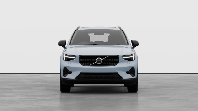 Volvo XC40 B3 | 163 + 14 hp/120 + 10 kW