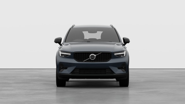Volvo XC40 B4 | 197 + 14 hp/145 + 10 kW