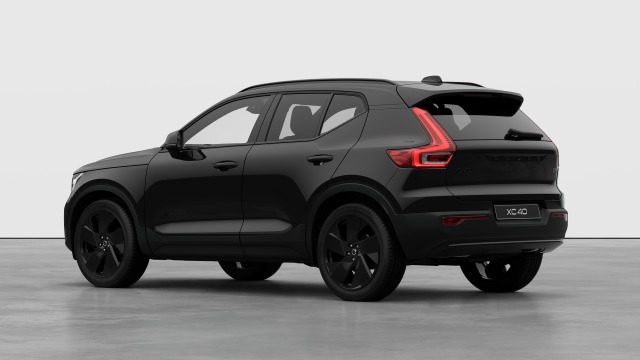 Volvo XC40 B4 | 197 + 14 hp/145 + 10 kW