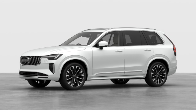Volvo XC90 B5 | 250 + 14 hp/184 + 10 kW SUV Petrol Crystal White