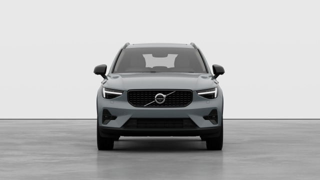 Volvo XC40 B4 | 197 + 14 hp/145 + 10 kW