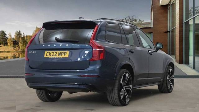 2022 Volvo XC90 2.0 T8 AWD PHEV Recharge R-Design
