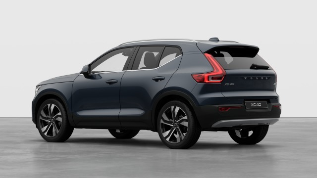 Volvo XC40 B3 | 163 + 14 hp/120 + 10 kW