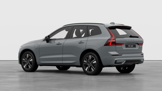 Volvo XC60 T6 | 253 + 145 hp/186 + 107 kW