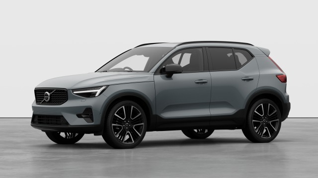 Volvo XC40 B4 | 197 + 14 hp/145 + 10 kW SUV Petrol Vapour Grey