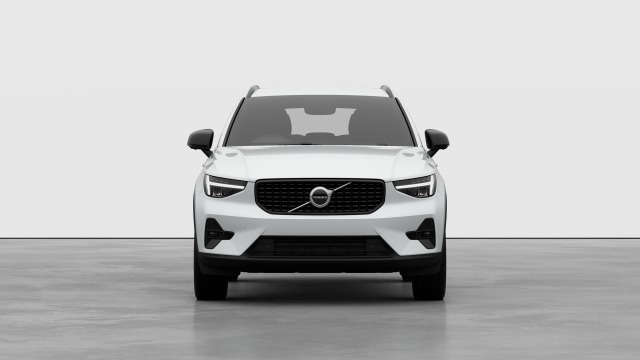 Volvo XC40 B3 | 163 + 14 hp/120 + 10 kW