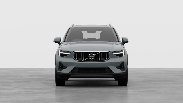 Volvo XC40 B4 | 197 + 14 hp/145 + 10 kW