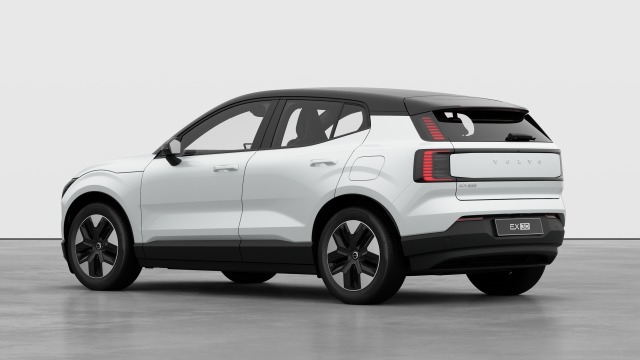 Volvo Ex30 Single Motor | 272 hp/200 kW