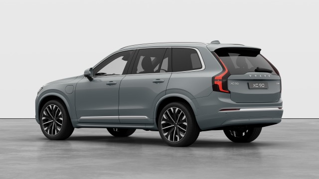 Volvo XC90 T8 | 310 + 145 hp/228 + 107 kW