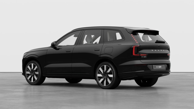 Volvo Ex90 Twin Motor | 408 hp/300 kW
