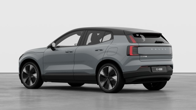 Volvo Ex30 Twin Motor Performance | 428 hp/315 kW