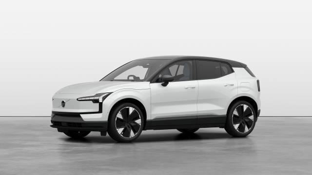 Volvo Ex30 Single Motor Extended Range | 272 hp/200 kW SUV Electric Crystal White