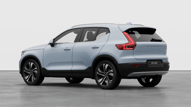 Volvo XC40 B3 | 163 + 14 hp/120 + 10 kW
