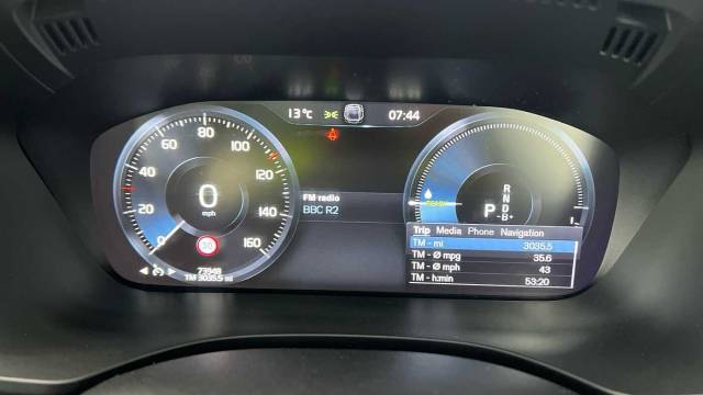 2021 Volvo XC60 2.0 T6 AWD PHEV Recharge R-Design