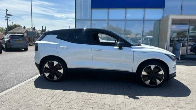 2024 Volvo Ex30 Single Motor Extended Range Ultra