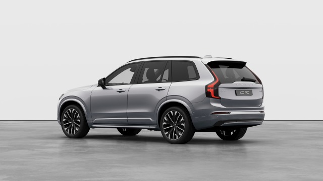 Volvo XC90 B5 | 250 + 14 hp/184 + 10 kW