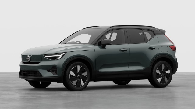 Volvo Ex40 Twin Motor | 408 hp/300 kW SUV Electric Forest Lake
