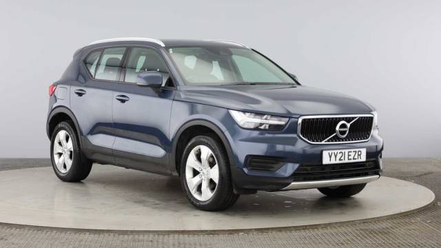 Volvo XC40 1.5 T3 Momentum Manual 4x4 vehicle Petrol Denim Blue