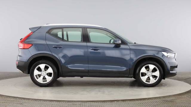 2021 Volvo XC40 1.5 T3 Momentum Manual