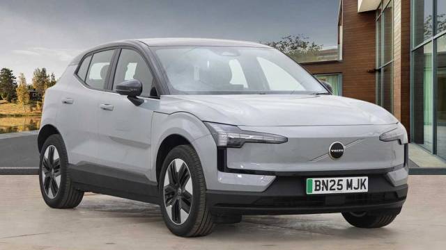 Volvo Ex30 Single Motor Plus 4x4 vehicle Electric Vapour Grey