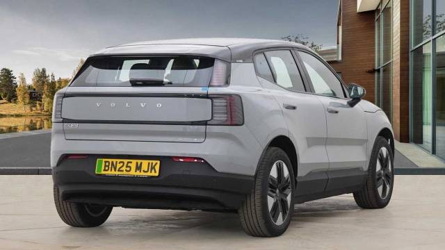 2025 Volvo Ex30 Single Motor Plus