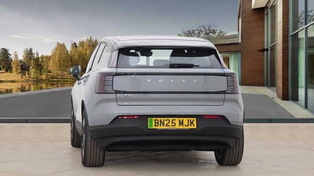 2025 Volvo Ex30 Single Motor Plus