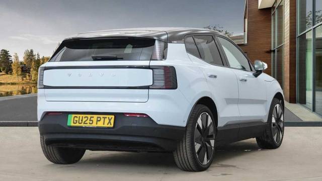 2025 Volvo Ex30 Single Motor Extended Range Ultra