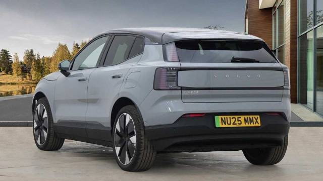 2025 Volvo Ex30 Twin Motor Performance Ultra