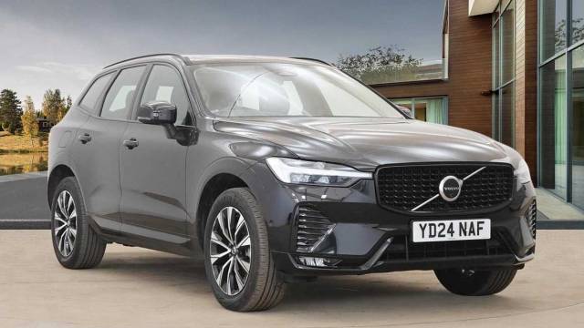 Volvo XC60 2.0 B5 AWD Mild hybrid Petrol Plus Dark 4x4 vehicle Petrol Onyx Black