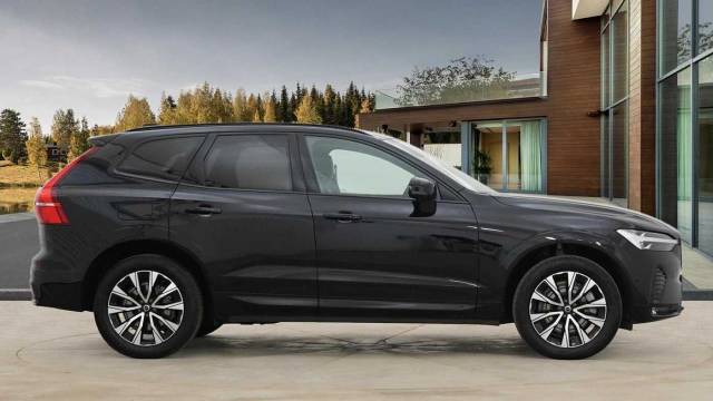 2023 Volvo XC60 2.0 B5 AWD Mild hybrid Petrol Plus Dark