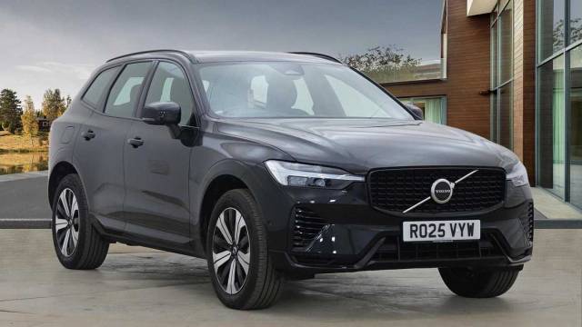 Volvo XC60 2.0 T6 AWD PHEV Recharge Plus Dark 4x4 vehicle Petrol Onyx Black