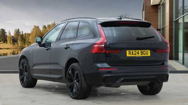 2024 Volvo XC60 2.0 T6 AWD Plug-in hybrid Black Edition Plus